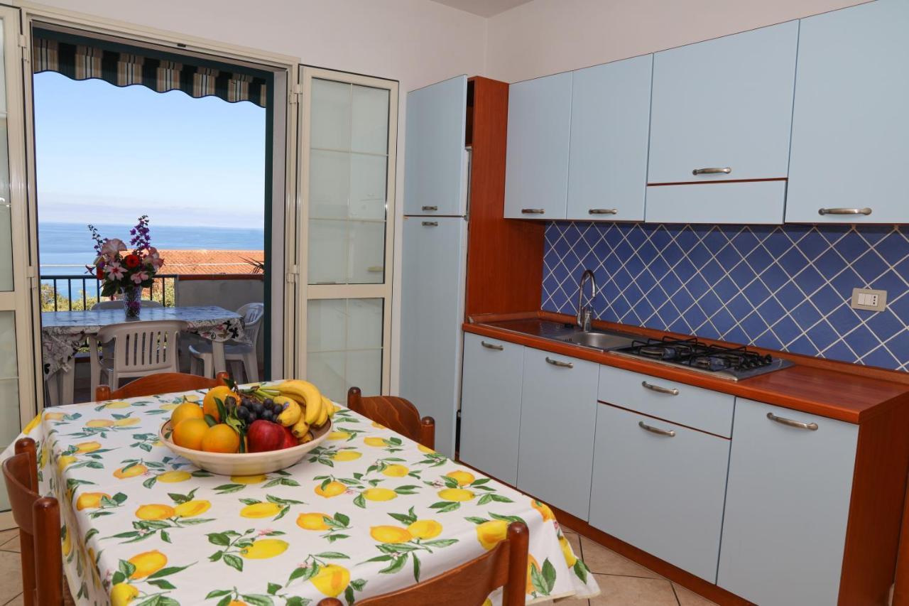 Casamareblu Villa Parghelia Exteriör bild